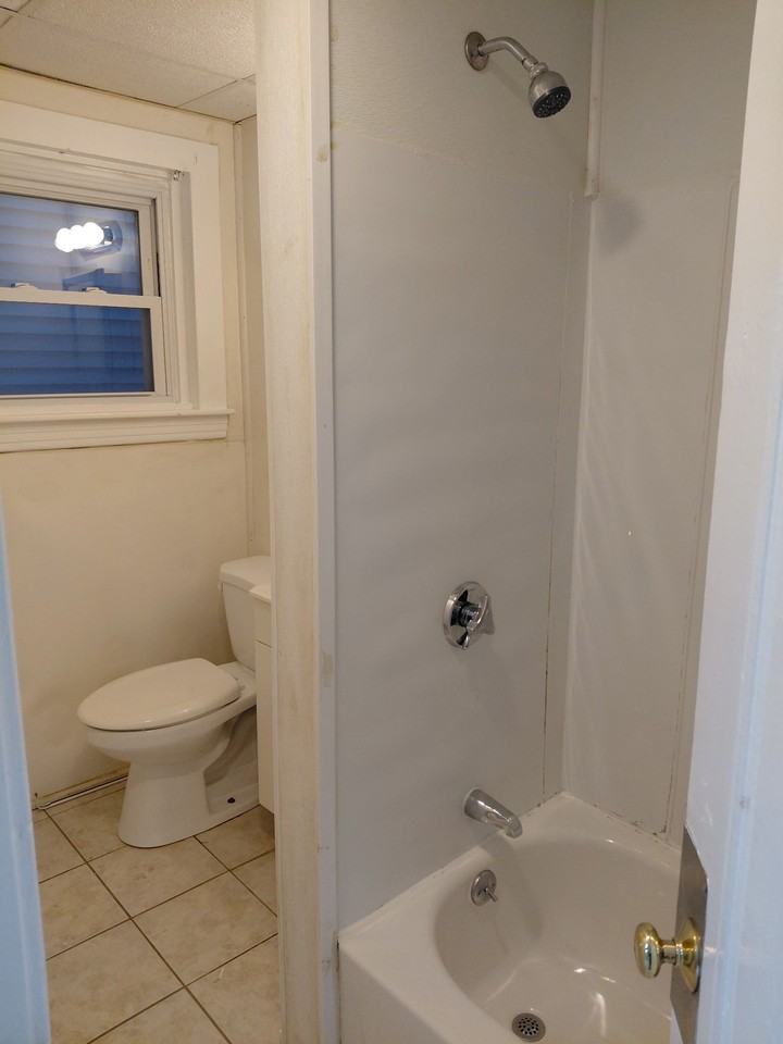 32-34 Nichols St - Photo 6 of 6