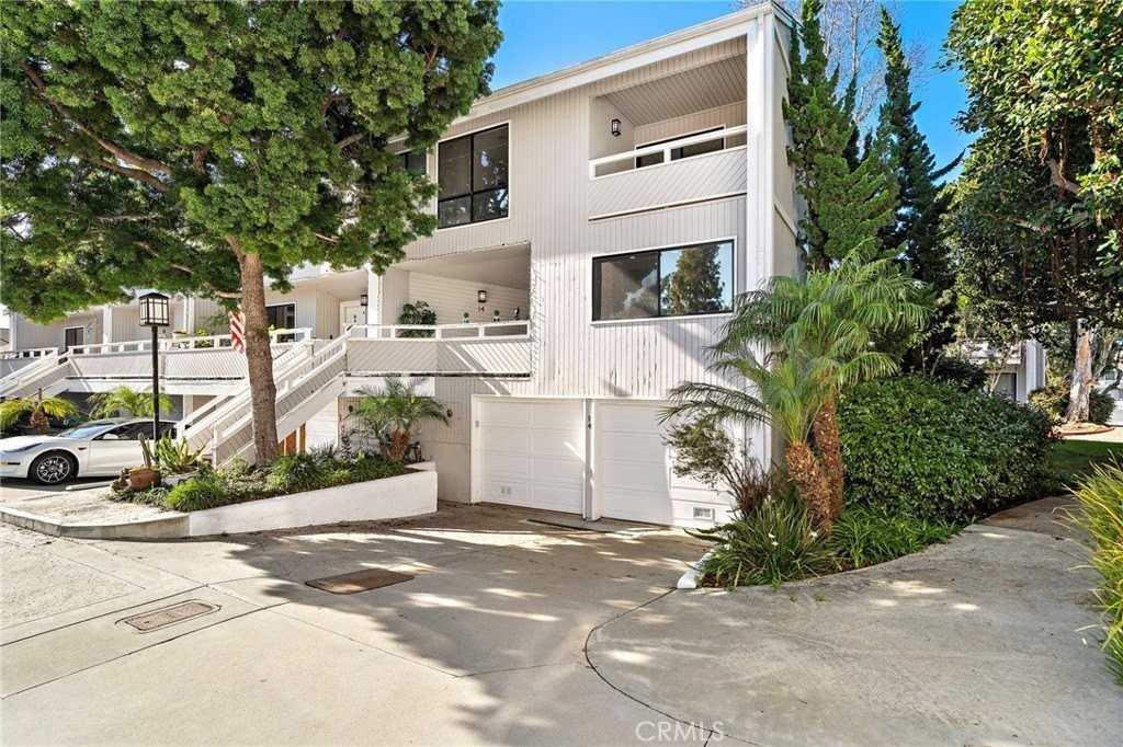 14 Baruna Ct - Photo 3 of 38