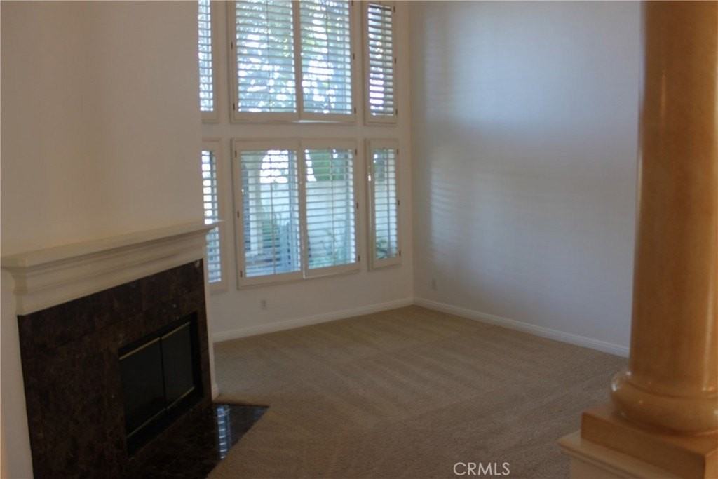 25851 Cordova - Photo 7 of 37