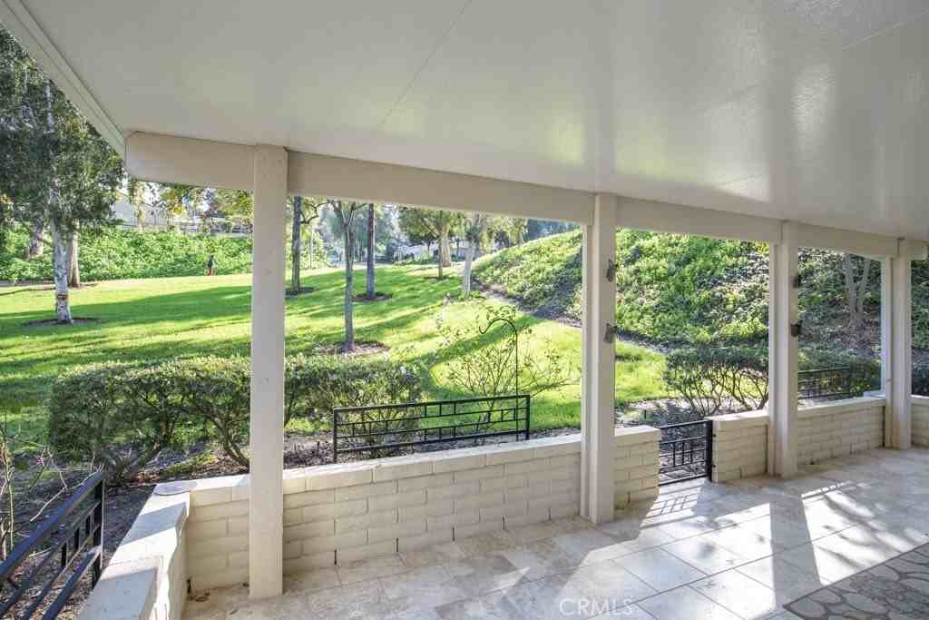 5373 Avenida Sosiega #B - Photo 6 of 50