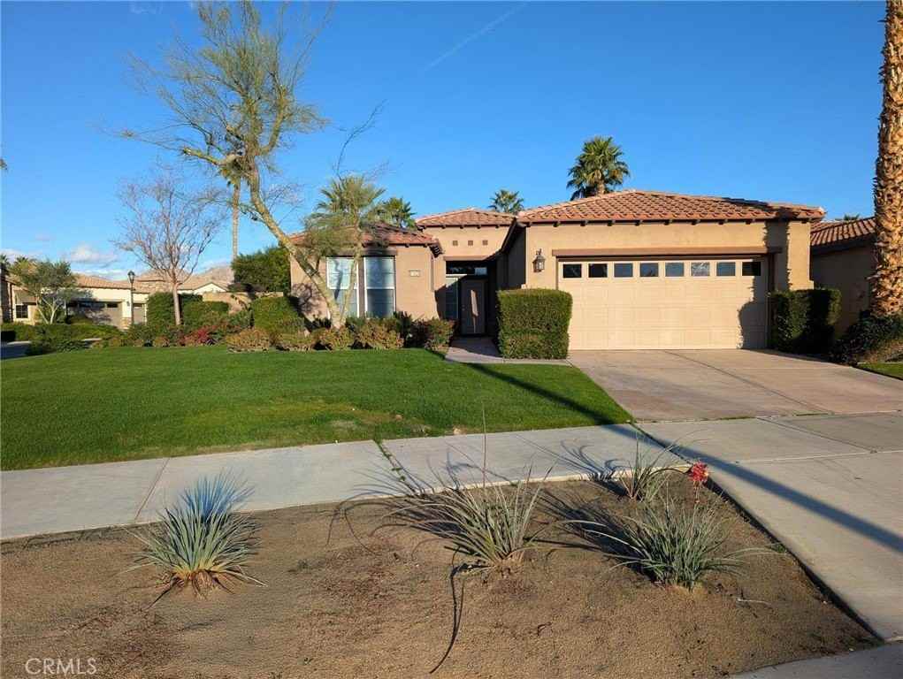 81626 Prism Dr - Photo 3 of 8