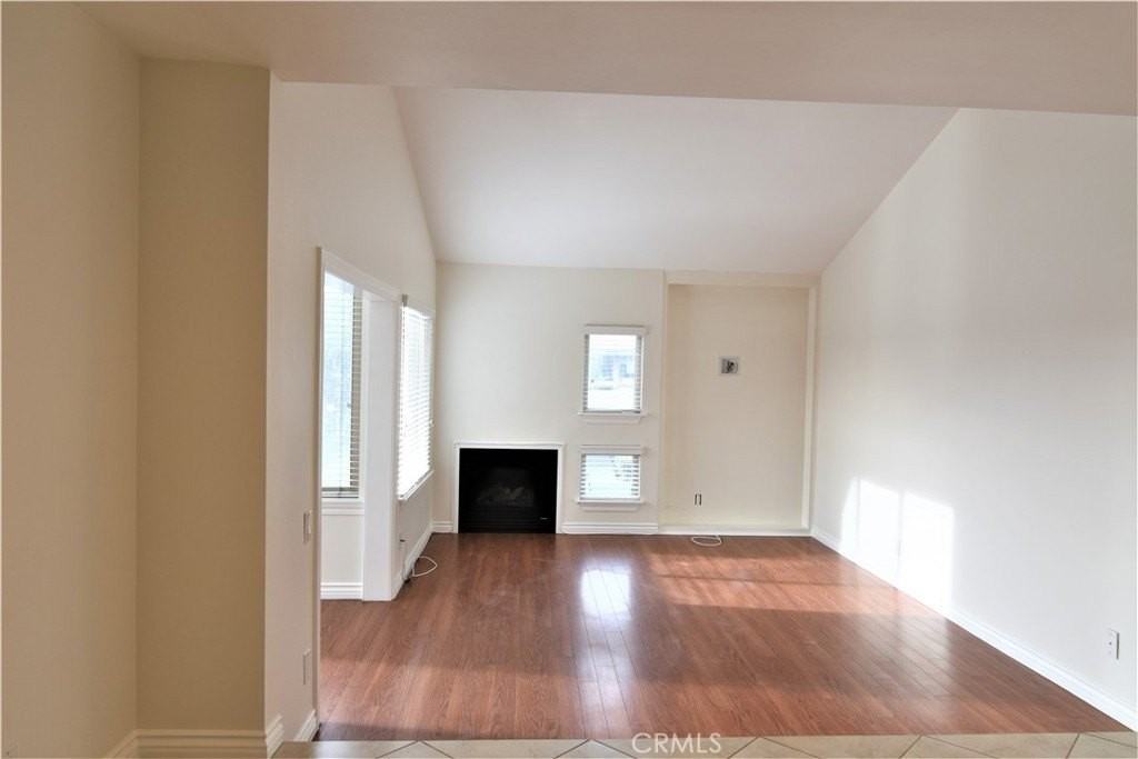 16943 Bluewater Ln #56 - Photo 5 of 33