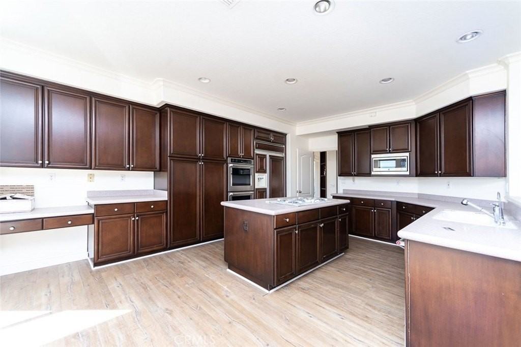 8 Maidstone - Photo 7 of 14