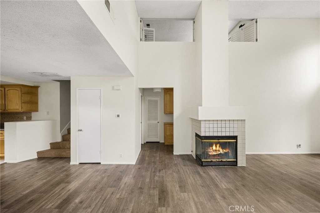 27805 Jade #30 - Photo 6 of 32