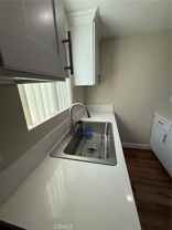 735 N Bush St Unit B - Photo 1 of 1