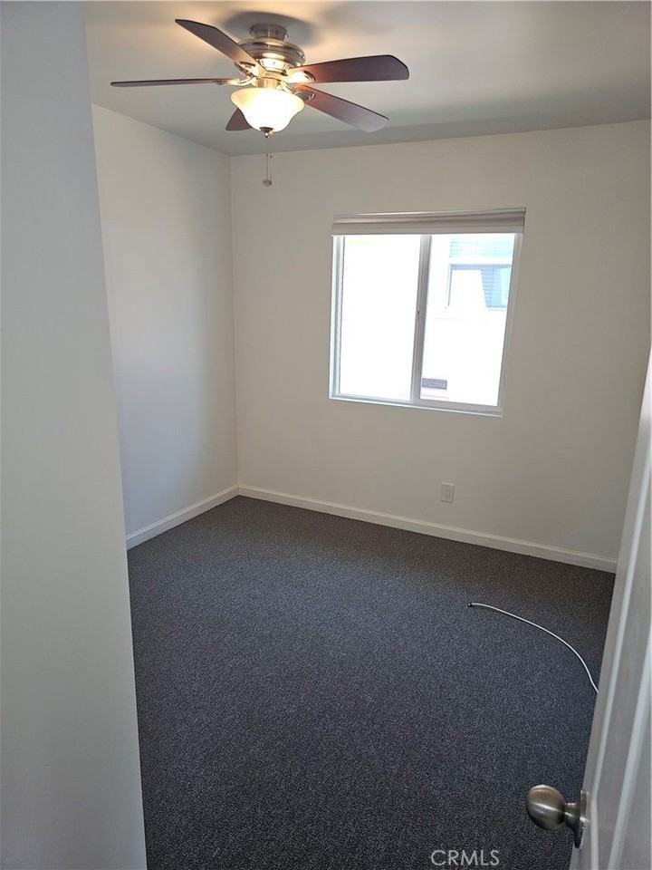 1730 Flower Ave - Photo 7 of 12