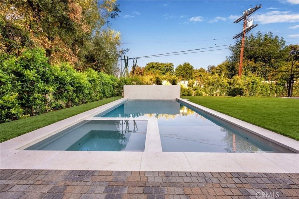 4838 Oak Park Ave - Photo 3 of 50