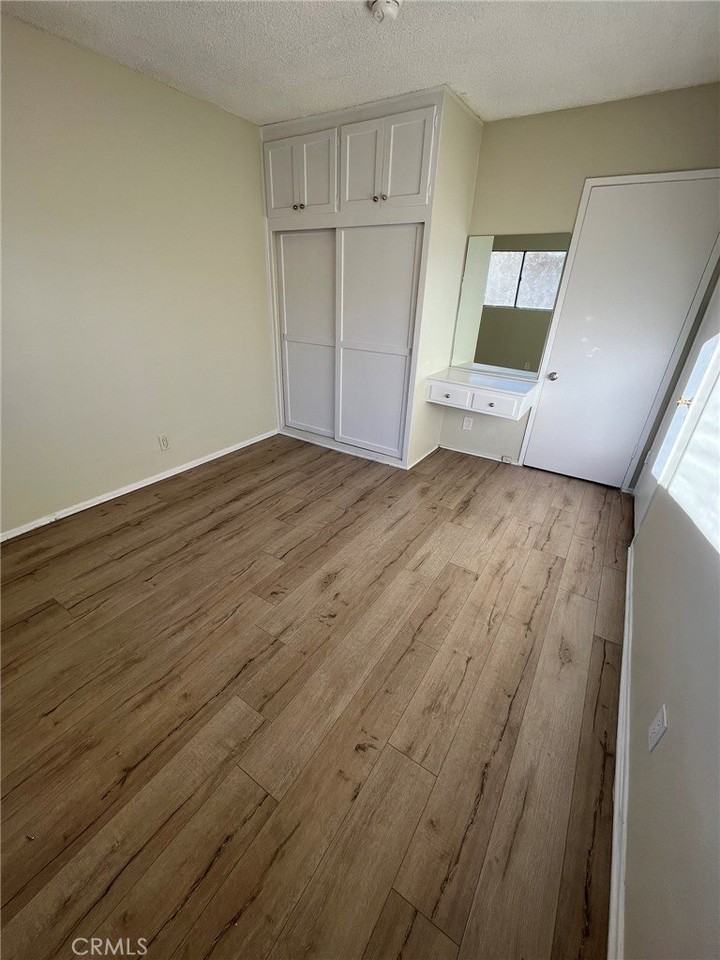 14632 Erwin St #7 - Photo 7 of 11