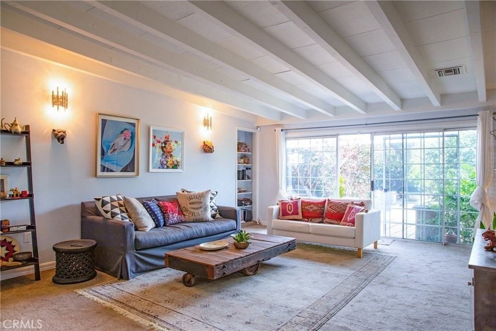 4624 Mary Ellen Ave - Photo 3 of 18