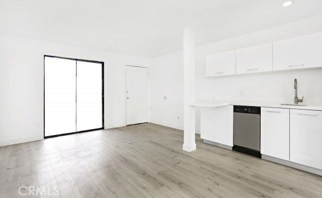 6745 Laurel Canyon Blvd #205 - Photo 2 of 7