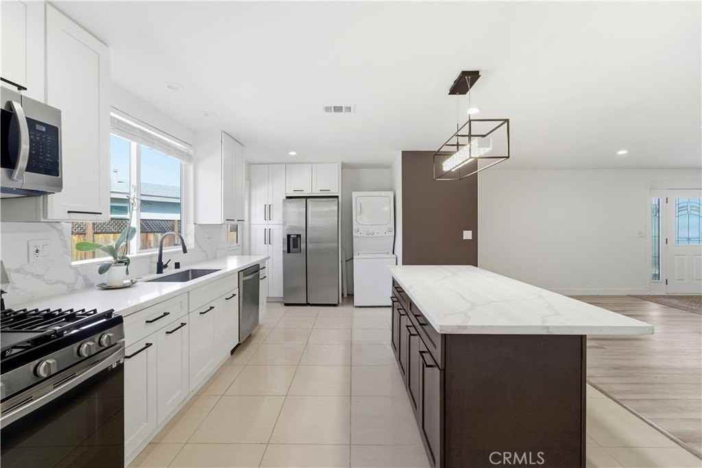 7839 Lena Ave - Photo 7 of 29