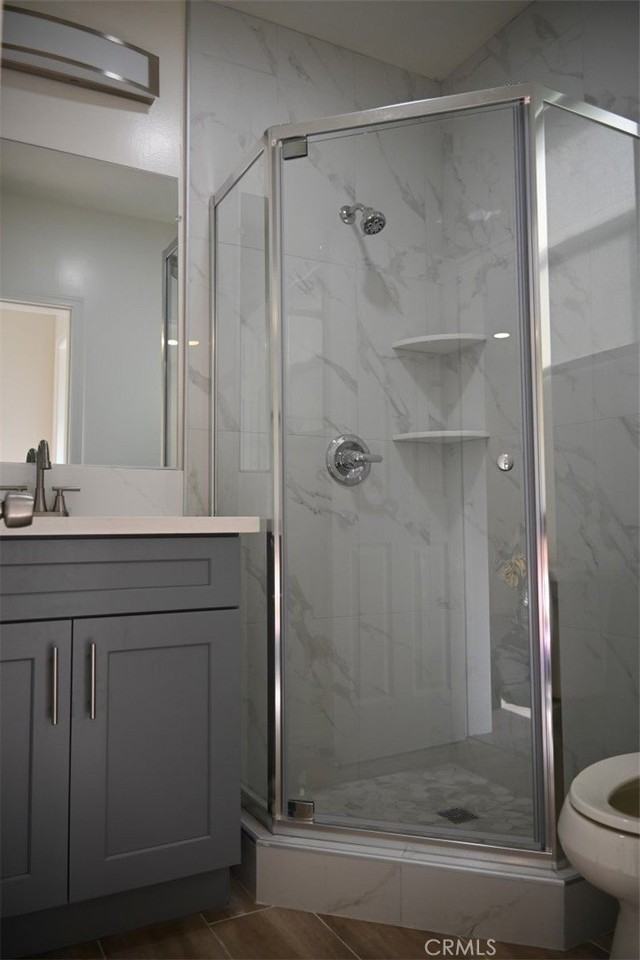 425 Danimere Ave #B - Photo 7 of 9