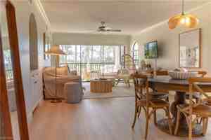 featured image of 265 Deerwood Cir Apt 10 #10