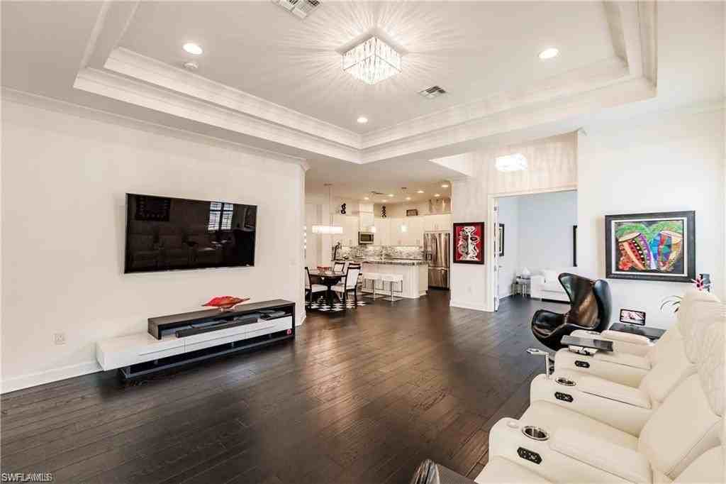 7157 Dominica Dr - Photo 7 of 26