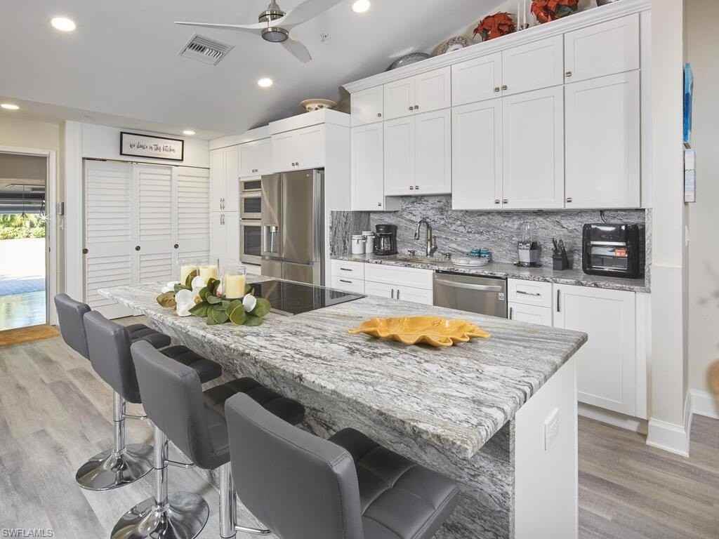 575 Park Shore Dr Unit H2 #H2 - Photo 7 of 26