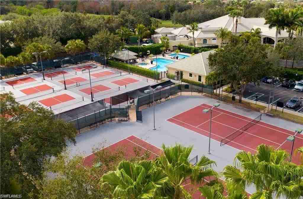 2885 Cypress Trace Cir Unit 9-101 #9-101 - Photo 4 of 35