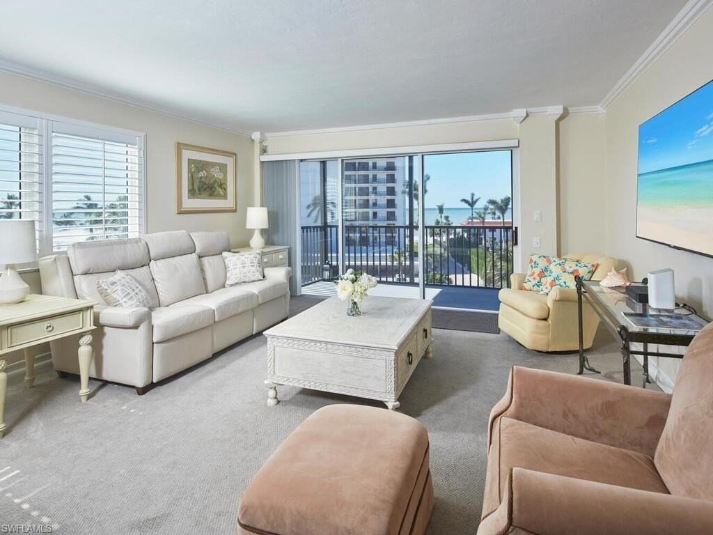 2170 Gulf Shore Blvd N Apt 51w #51W - Photo 3 of 20