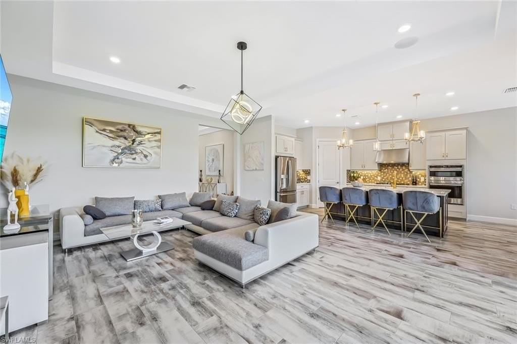 15495 Rio Ponace Ct - Photo 3 of 43