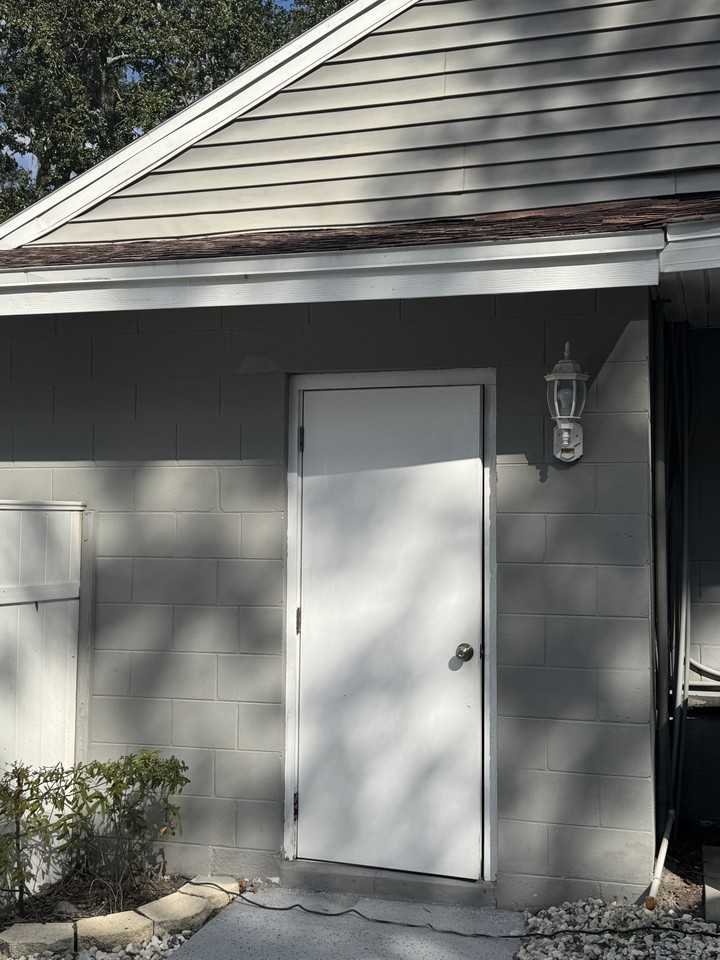 16008 Sagebrush Road - Photo 2 of 10