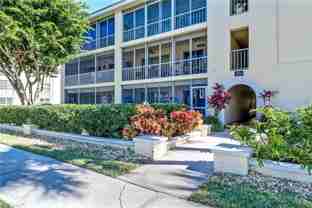 1051 3rd St S Apt 301 #301 - Photo 1 of 1