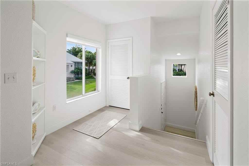 784 Willowbrook Dr Apt 607 #607 - Photo 5 of 23