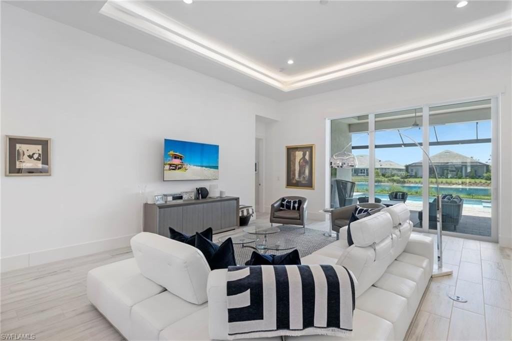 6136 Rodney Bay Ln - Photo 4 of 29