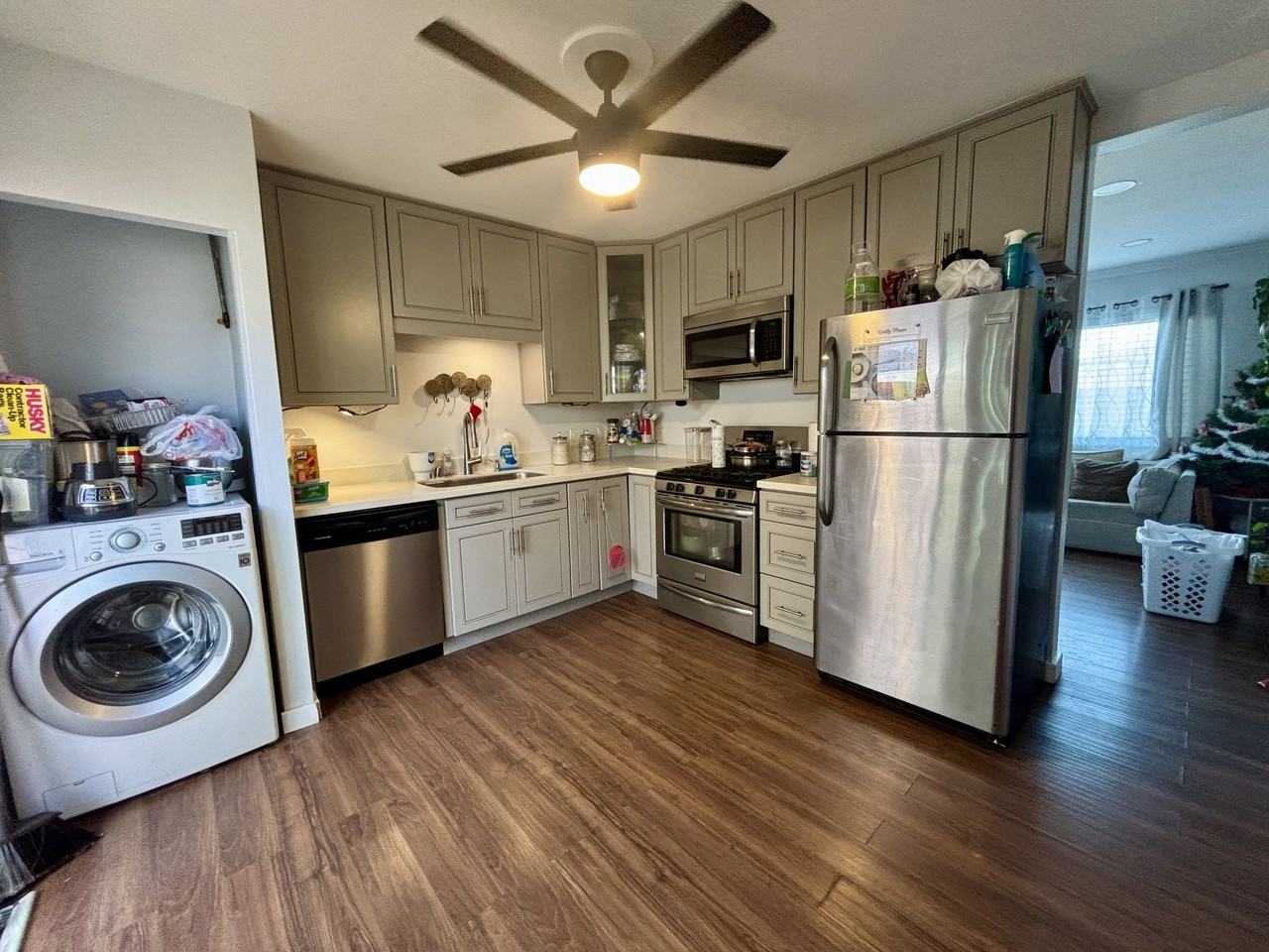 Brock Court #8130 - Photo 3 of 18