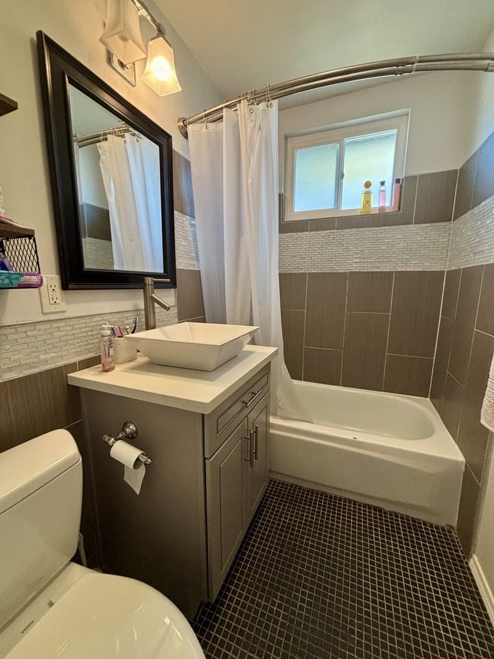 Brock Court #8130 - Photo 7 of 18