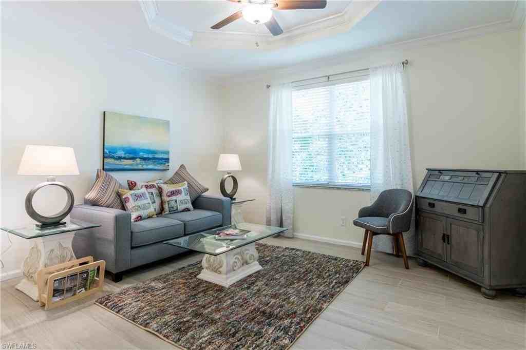 7720 Gardner Dr Unit 201 #201 - Photo 5 of 12