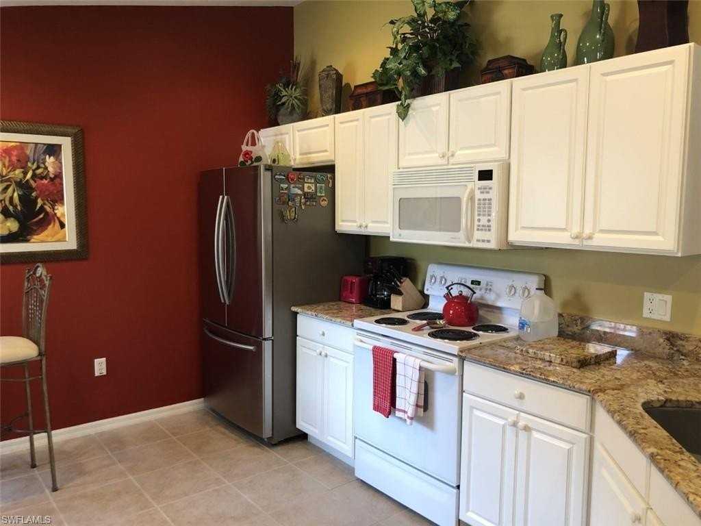 1380 Tiffany Ln Apt 2204 #2204 - Photo 5 of 29