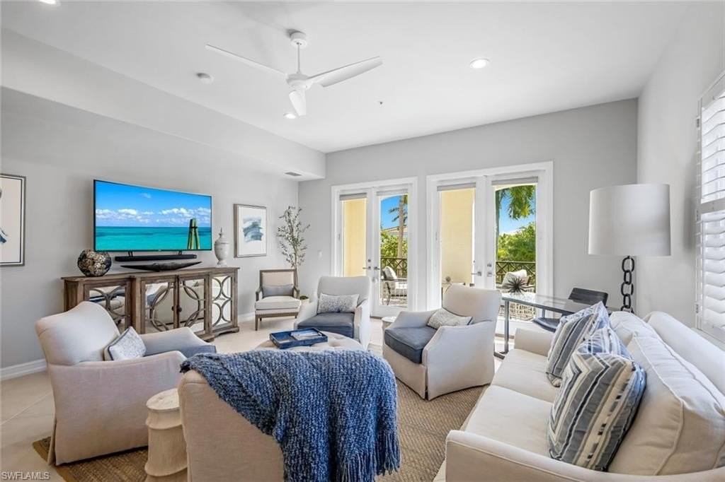 2851 Tiburon Blvd E Unit 9-103 #9-103 - Photo 5 of 22