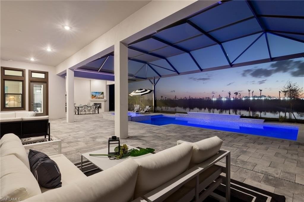 15429 Turin Dr - Photo 3 of 50