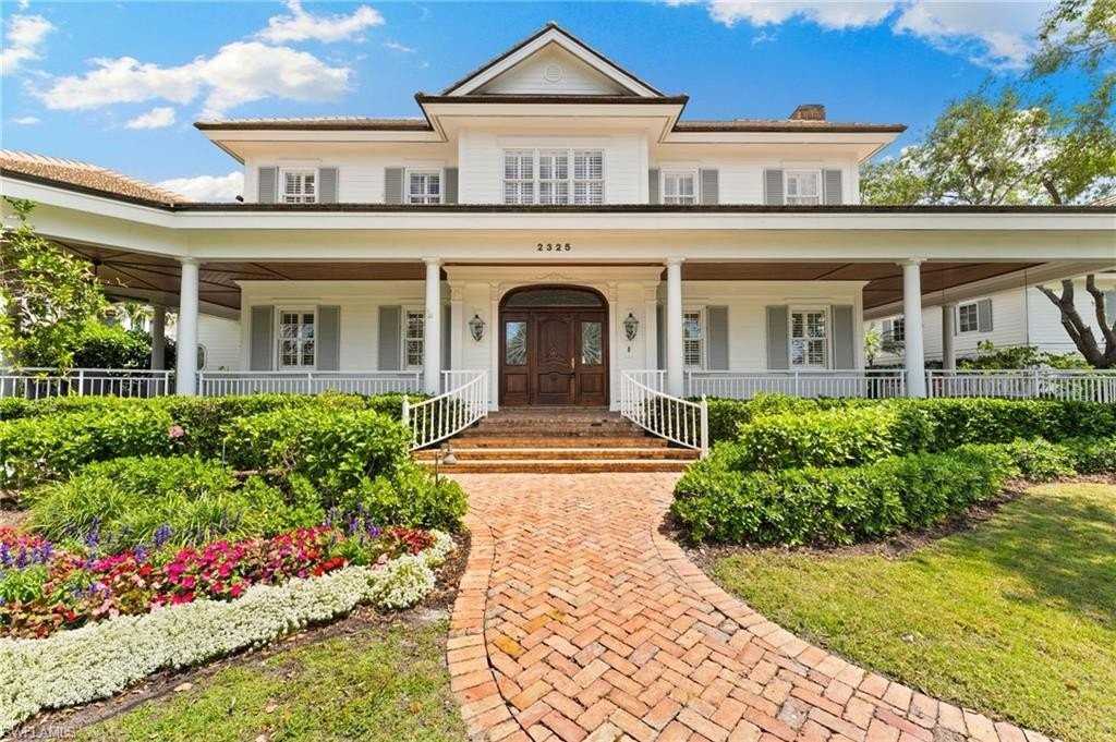 2325 Lantern Ln - Photo 6 of 50