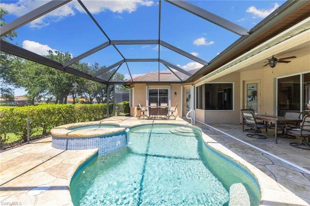 8886 Lely Island Cir - Photo 7 of 44