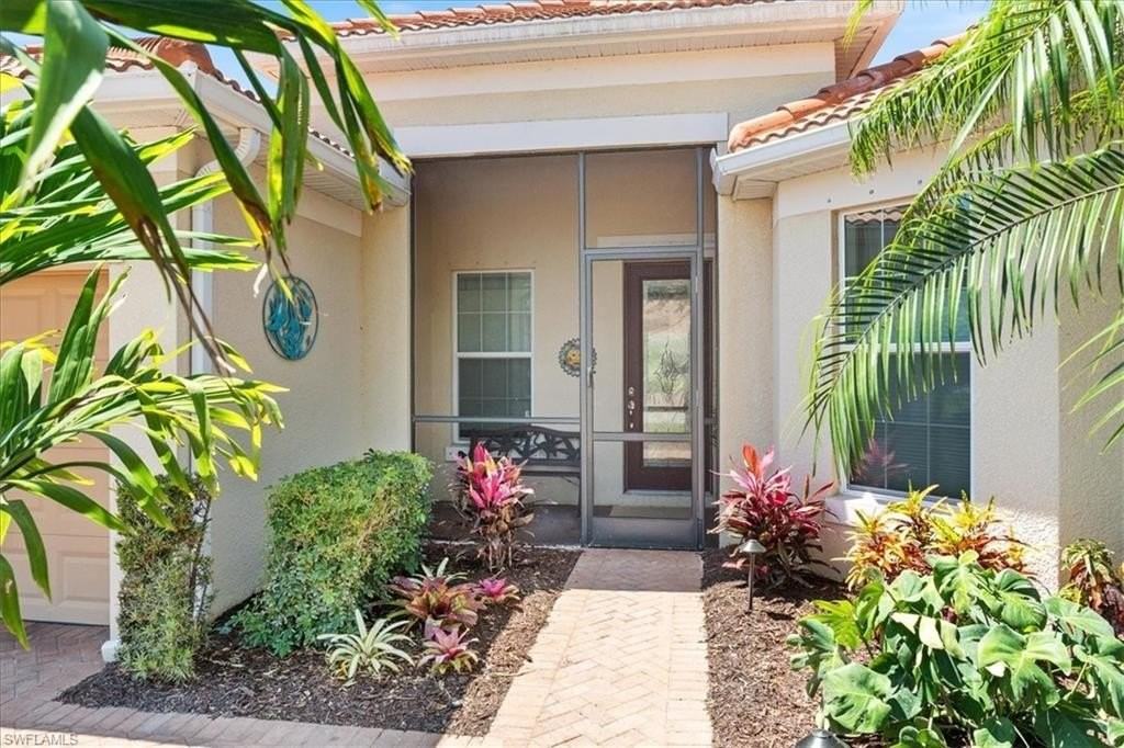 6140 Victory Dr - Photo 2 of 33