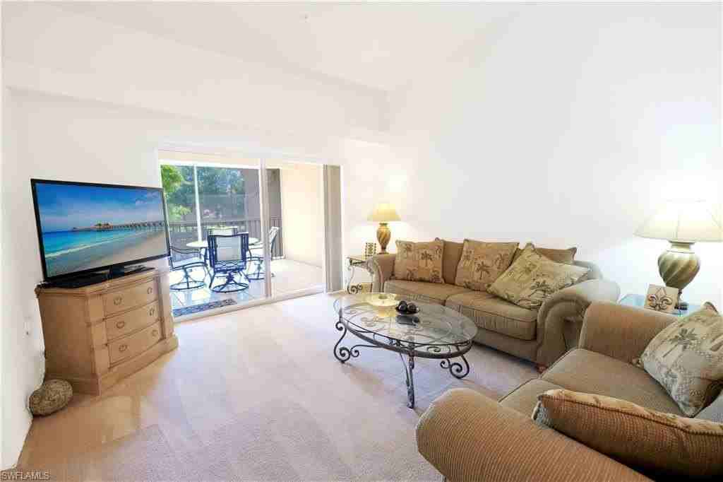 26760 Rosewood Pointe Ln Unit 201 #201 - Photo 4 of 23