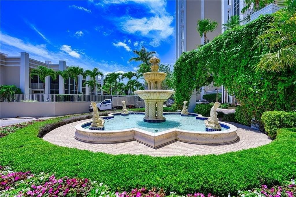 7117 Pelican Bay Blvd Apt 1001 #1001 - Photo 2 of 40