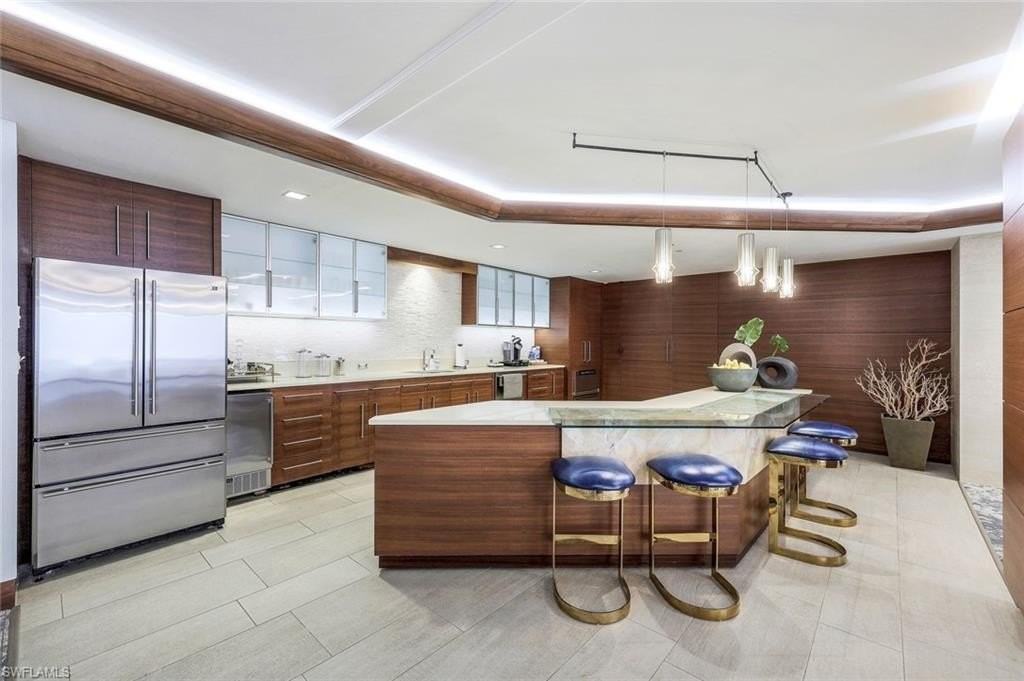 4401 Gulf Shore Blvd N Unit E-708 #E708 - Photo 6 of 29