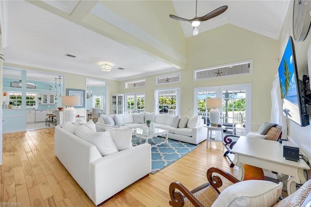 203 San Mateo Dr - Photo 5 of 36