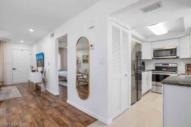 1251 7th Ave N Apt 307 #307 - Photo 5 of 23