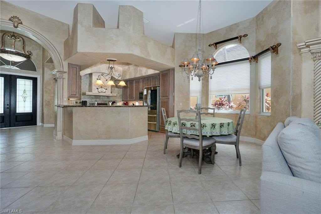 4248 Kensington High St - Photo 5 of 24