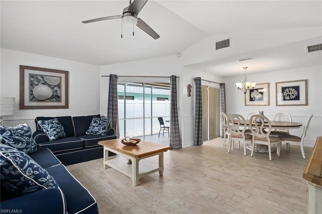 534 96th Ave N - Photo 2 of 20