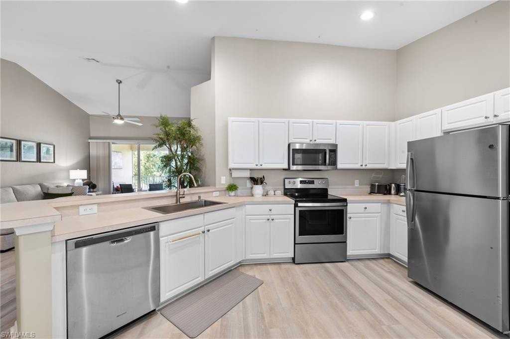 10135 Colonial Country Club Blvd Apt 1208 #1208 - Photo 6 of 50