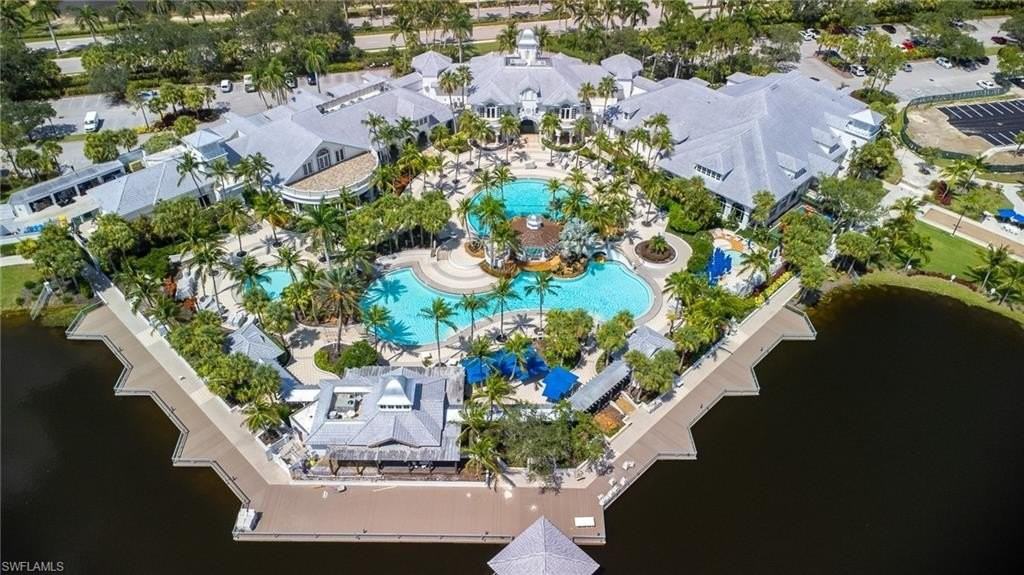 3975 Deer Crossing Ct Apt 102 #102 - Photo 2 of 32