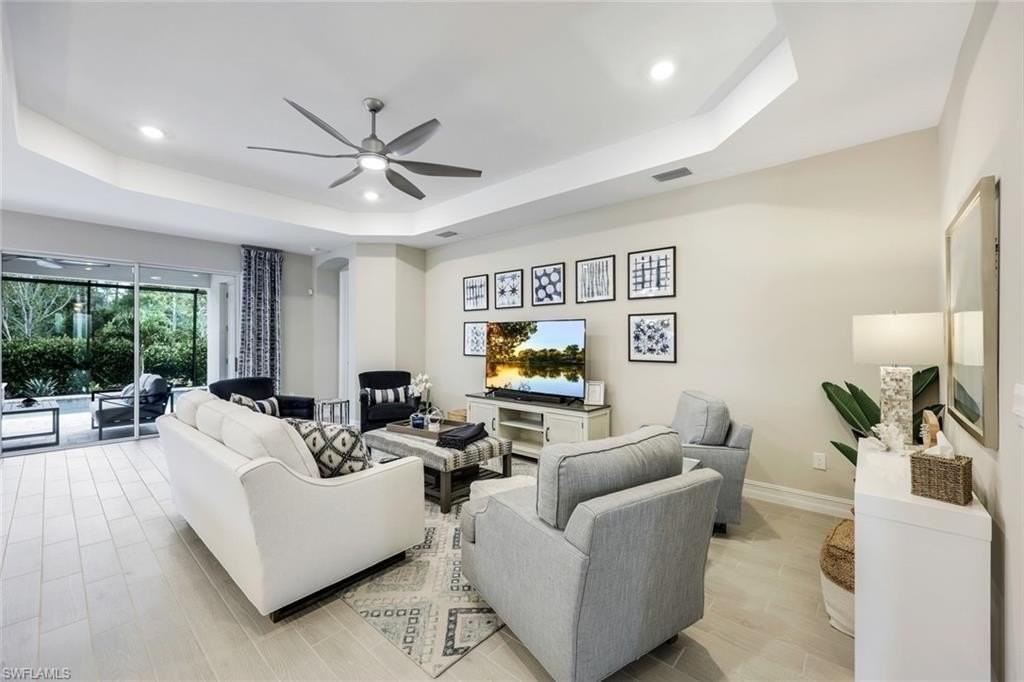 28109 Seasons Tide Ave - Photo 5 of 36