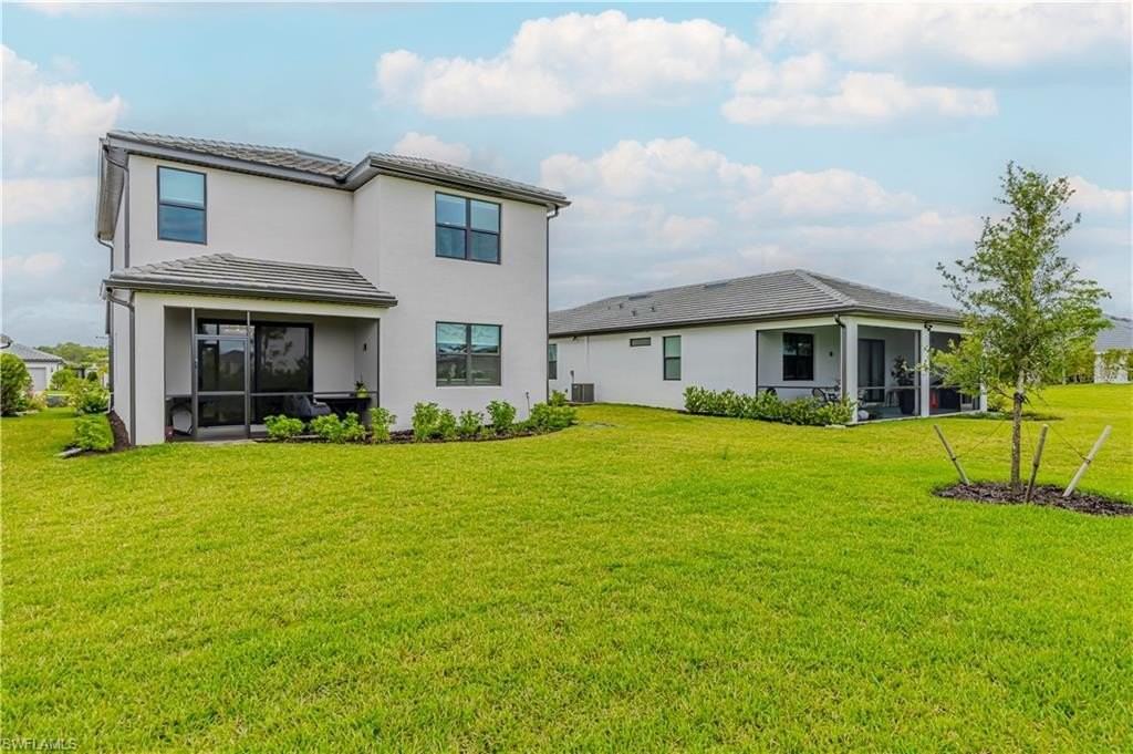 1854 Mesa Ln - Photo 3 of 25