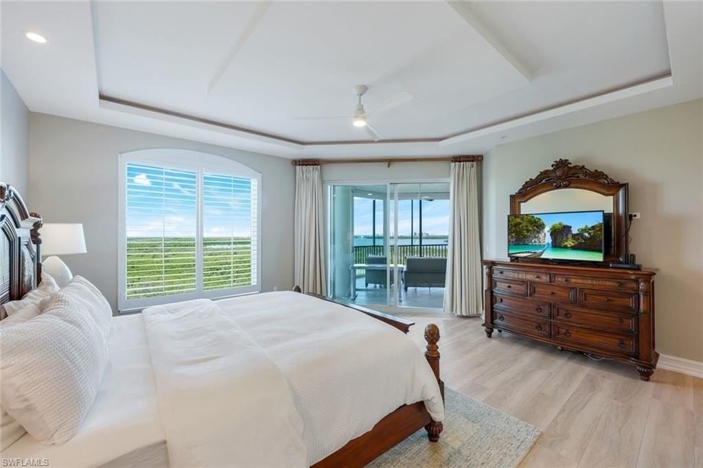 4801 Island Pond Ct Unit 602 #602 - Photo 6 of 29