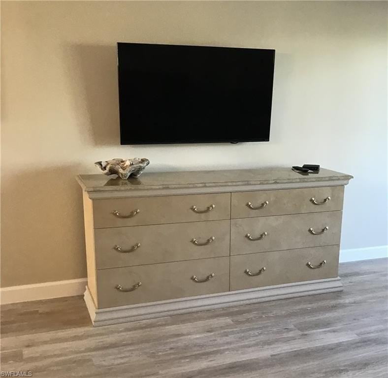 3032 Sandpiper Bay Cir Apt G203 #G203 - Photo 2 of 15