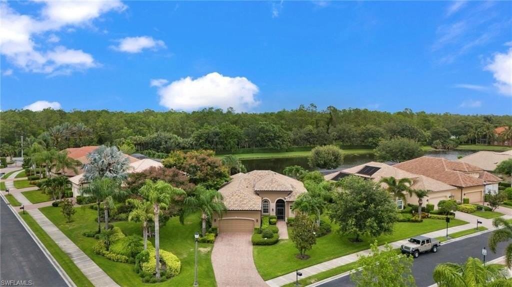 6155 Dogleg Dr - Photo 4 of 36