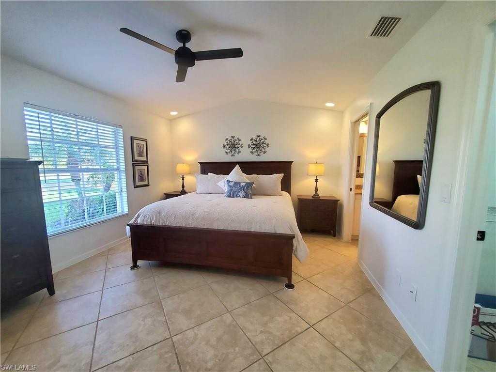 992 Marblehead Dr - Photo 6 of 50